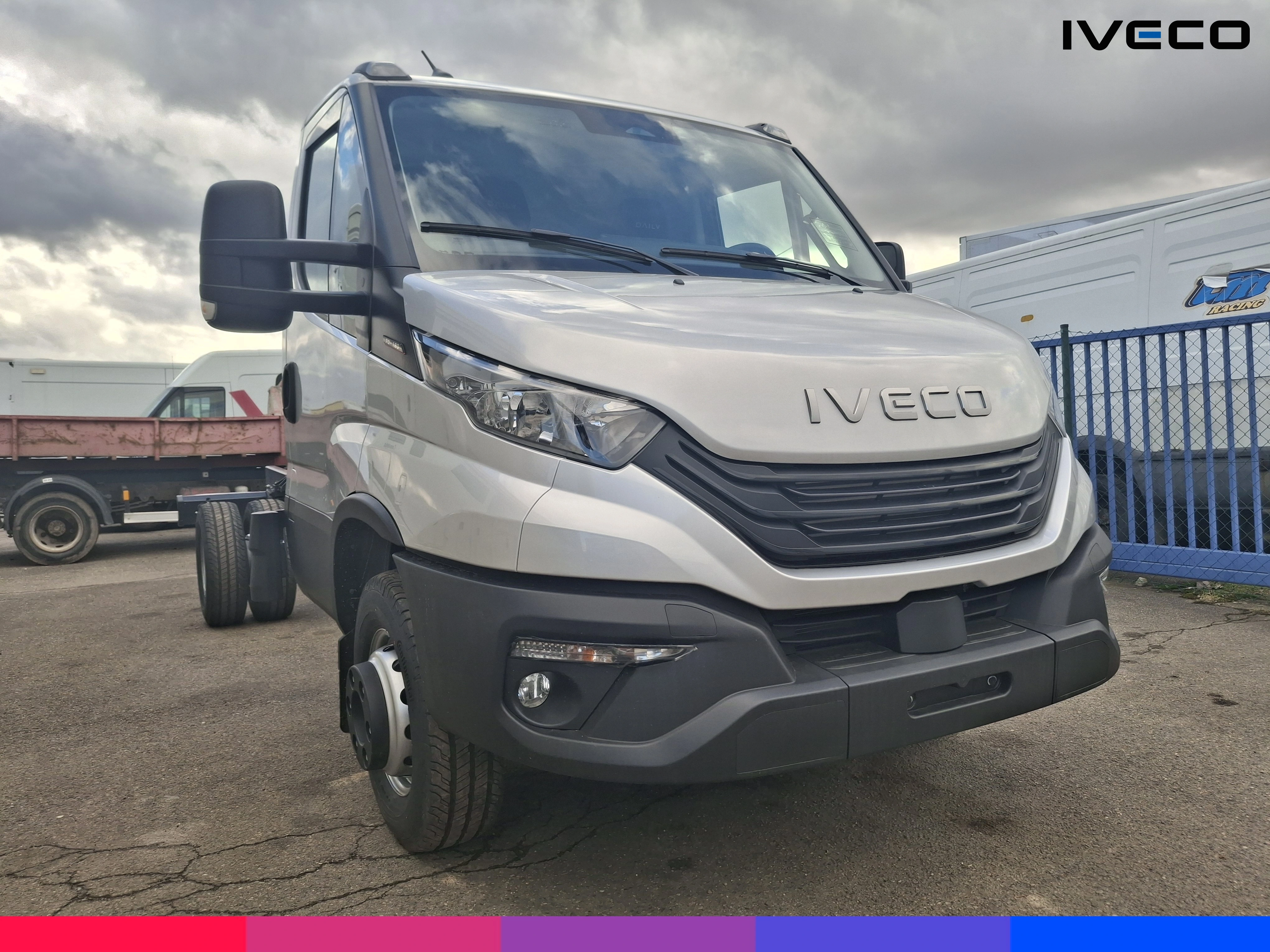 Výjimečný IVECO Daily s odlehčovací brzdou (elektrickým retardérem)